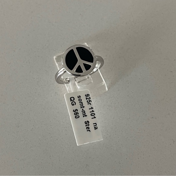 Sterling silver enameled Peace sign ring size 7 - Picture 3 of 8